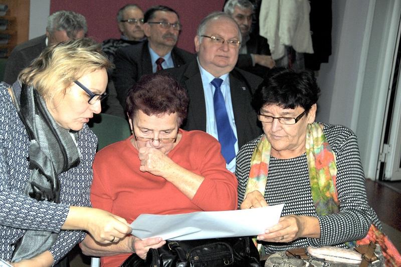 Busem przez miasto za 2 zł