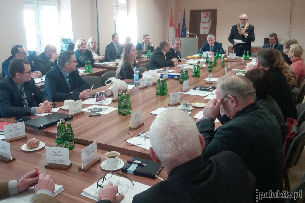 Studium zdjęte z porządku