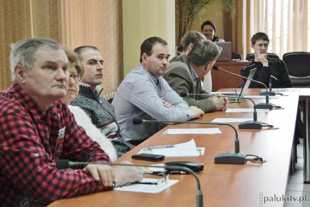 Agencja czeka dwa miesiące