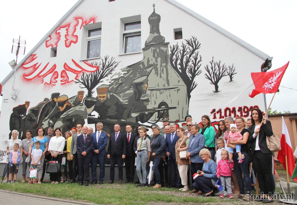 Mural odsłonięty