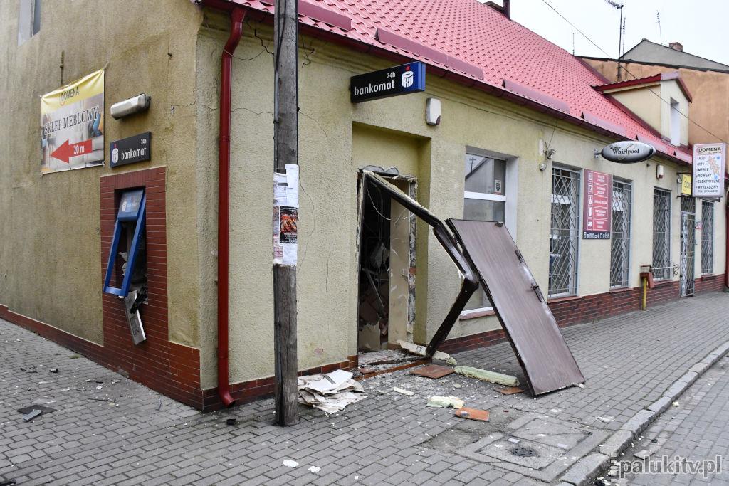 Bankomat wysadzony, pieniądze skradzione 