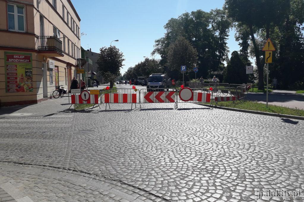 Ulica 700-lecia w Żninie zamknięta, są objazdy