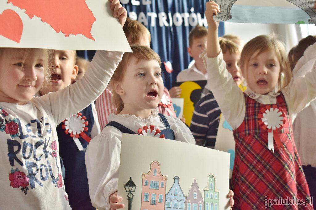 Piosenka małych patriotów