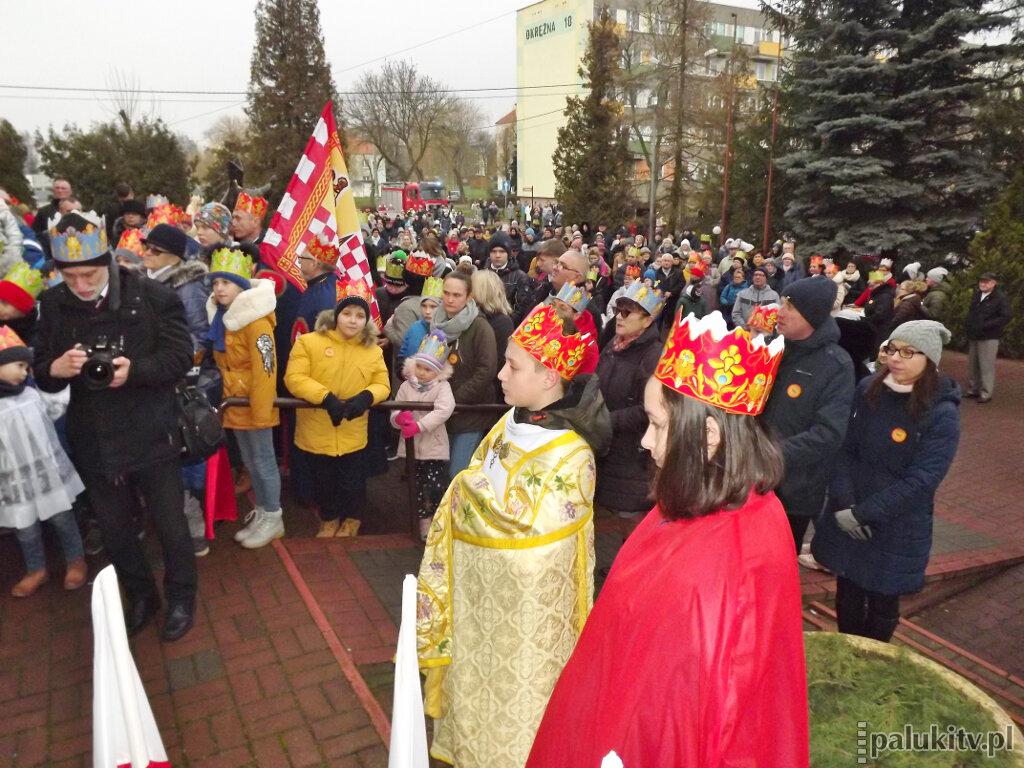 Złożyli dary, zjedli rogale