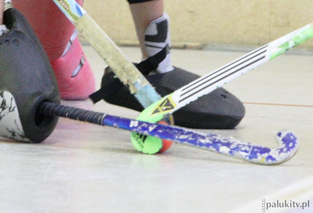 Grała hokejowa Superliga i I liga