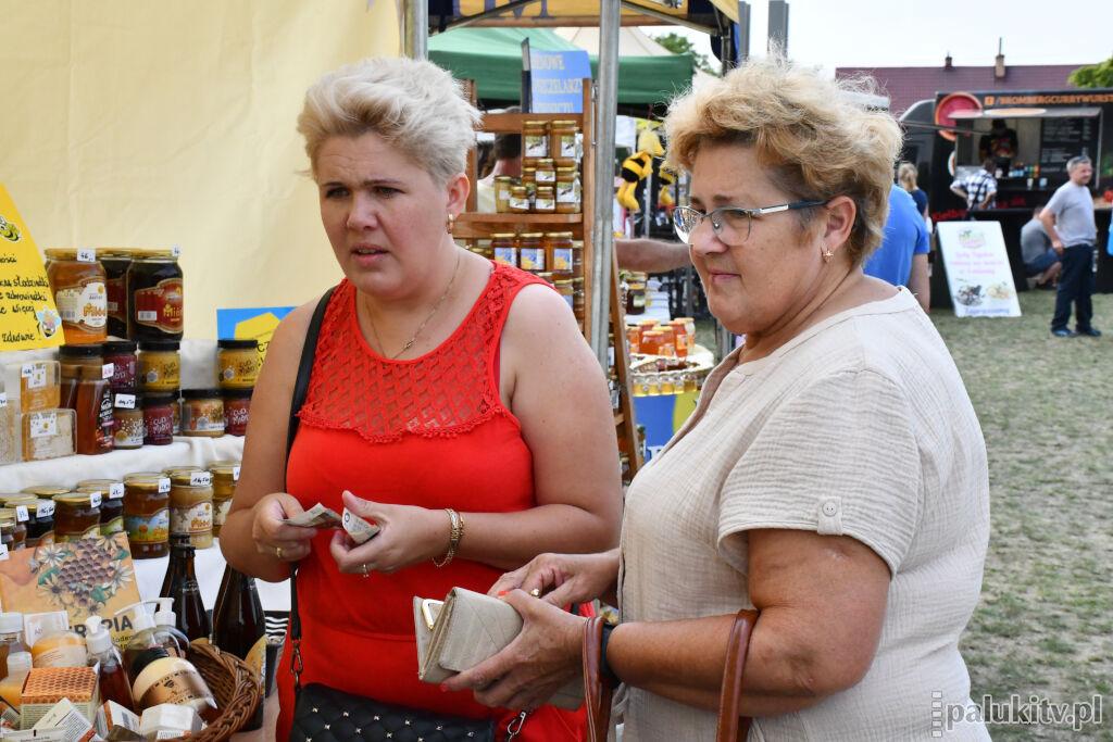 W tematyce miodowej
