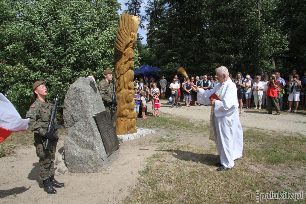 Pamięci ofiar Katynia