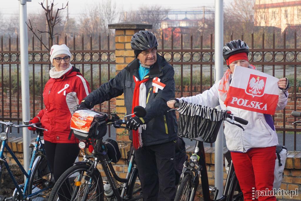 Rowerami w Dzień Niepodległości