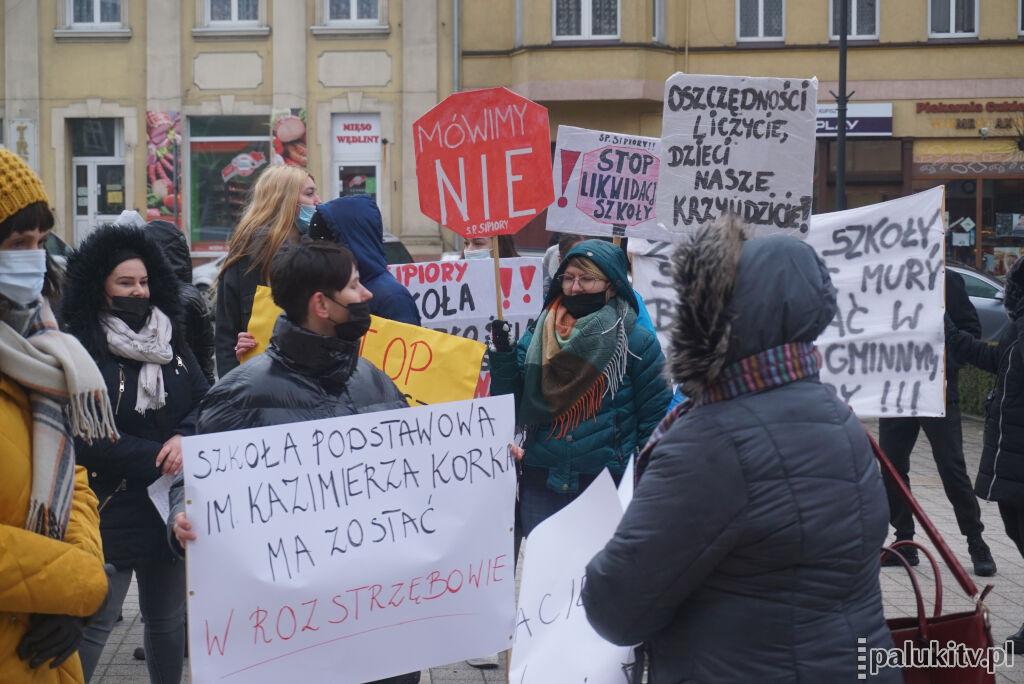 Szkoły w Sipiorach i Rozstrzębowie do likwidacji
