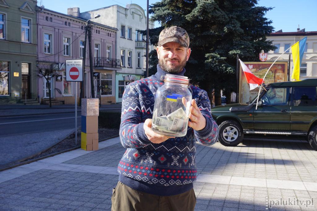 Pomóżmy Ukrainie: podajemy listę zweryfikowanych i bezpiecznych zbiórek pieniężnych