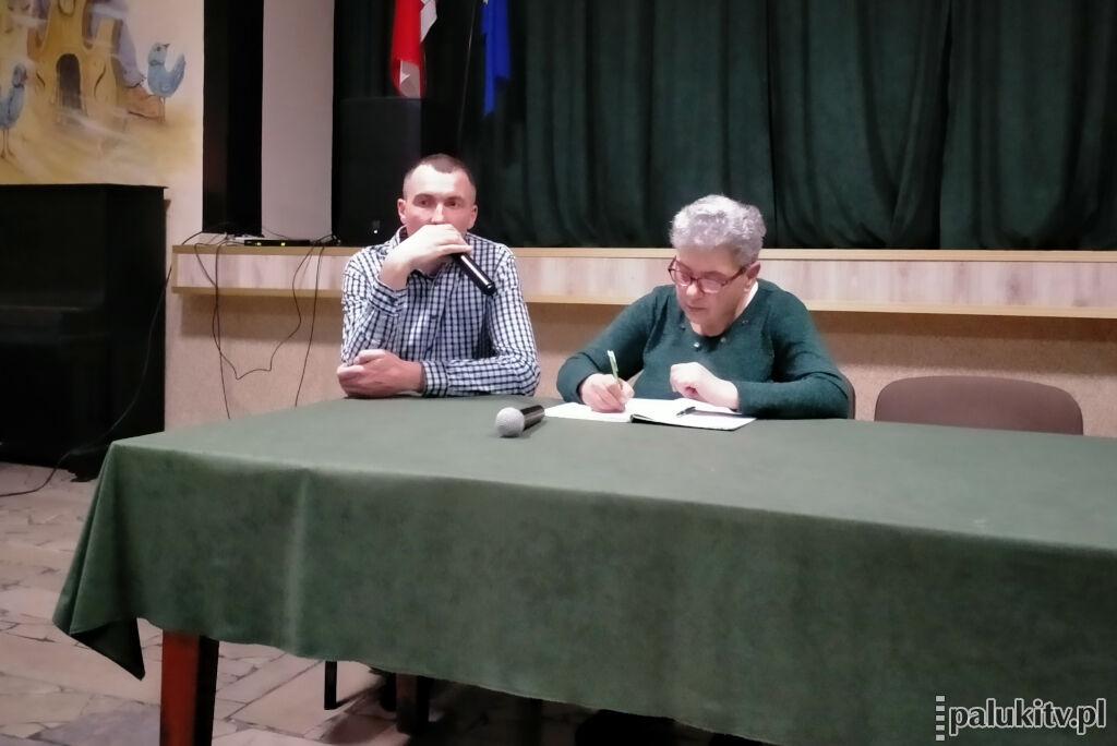 Mieszkańcy Gąsawy rozmawiali o budowie tuczarni