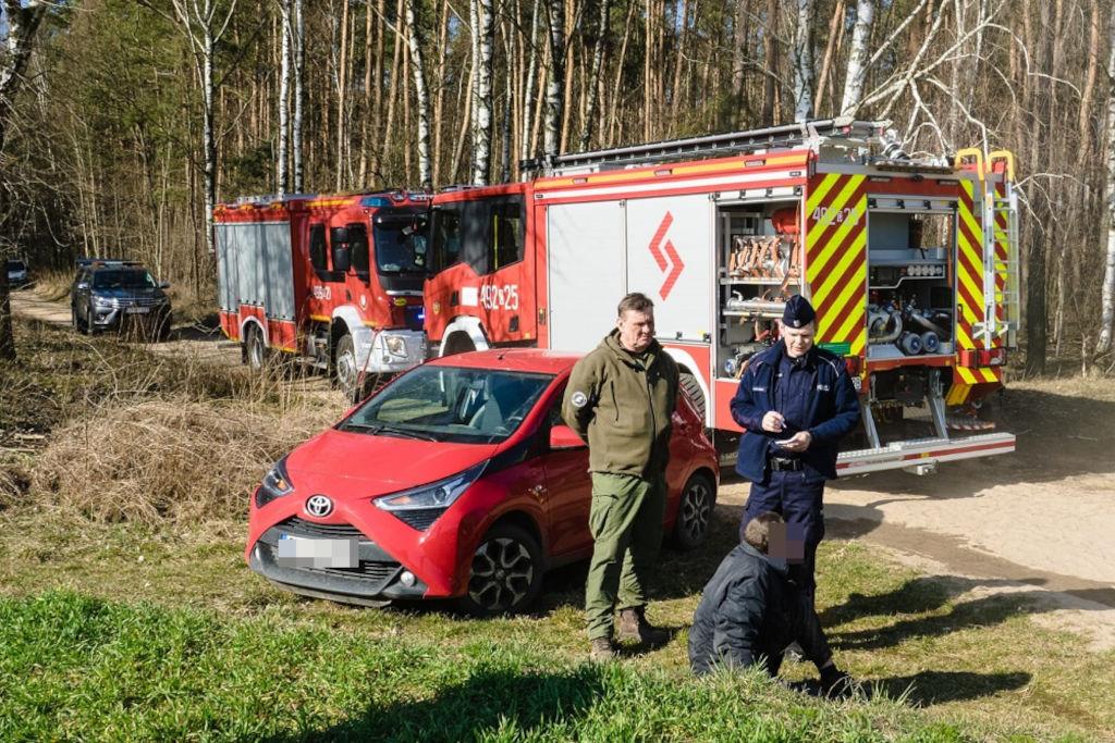  Zasnął w trawie z papierosem i spowodował pożar w okolicach Wąsosza i Chomętowa