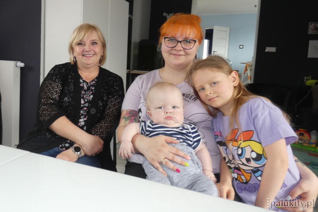 Na rehabilitację dla Stasia, który ma achondroplazję
