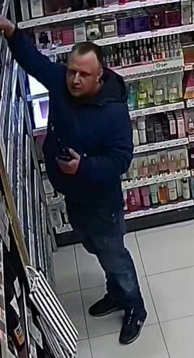 Szubin. Ukradł perfumy w Dzień Kobiet