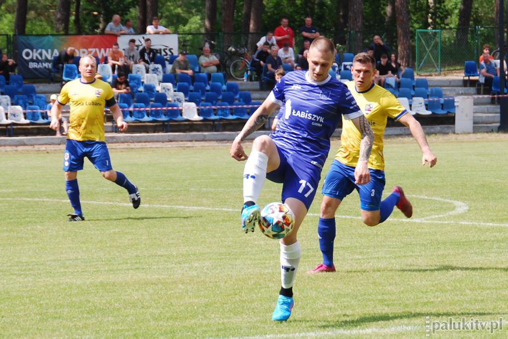 Noteć Łabiszyn wygrywa z Łokietkiem i awansuje do IV ligi. Wystrzeliły szampany 