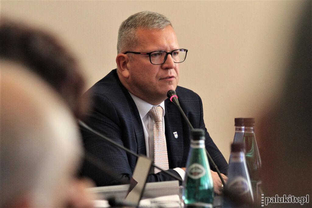 Andrzej Kurek nie przybył na sesję Rady Miejskiej w Żninie. Sesja nie odbyła się 
