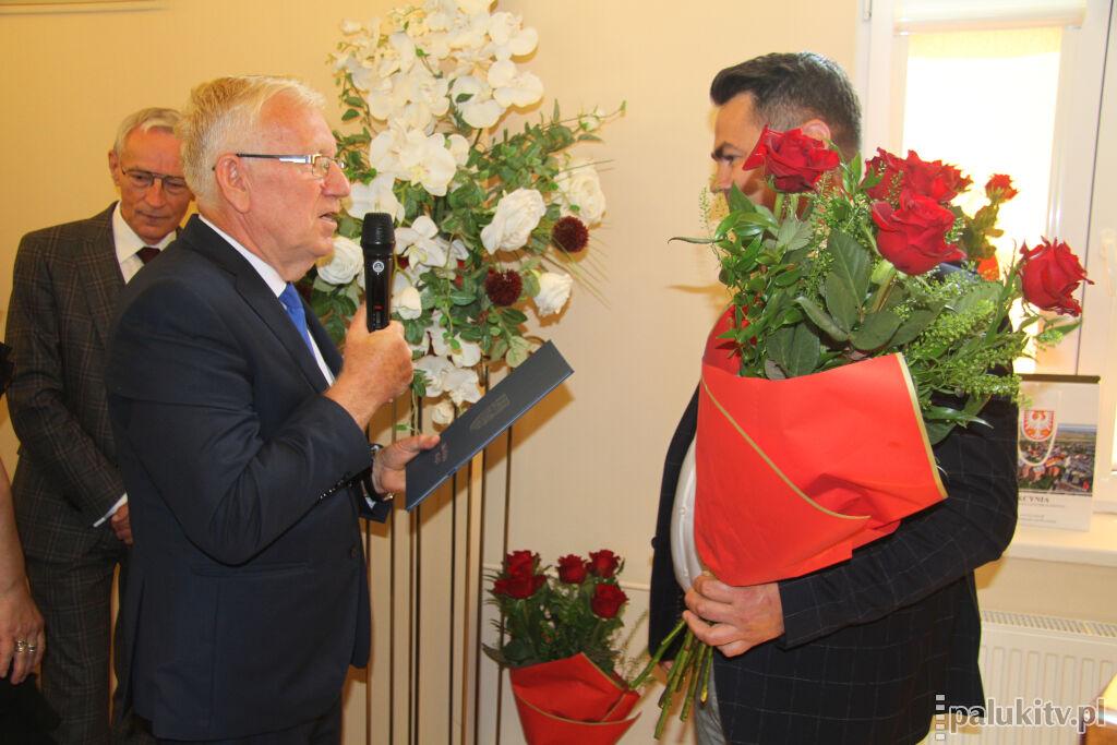 Jarosław Kieca po 23 latach żegna się z ratuszem. Będzie skarbnikiem miasta i gminy Nakło