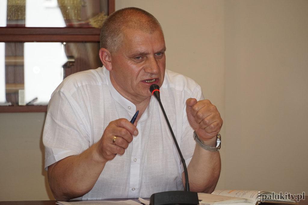 Dyrektor Piechowiak: przebudowa ul. 700-lecia zacznie się w sierpniu i potrwa do końca roku. Złożenie kasacji od jarzębin nie kosztowało 20.000 zł