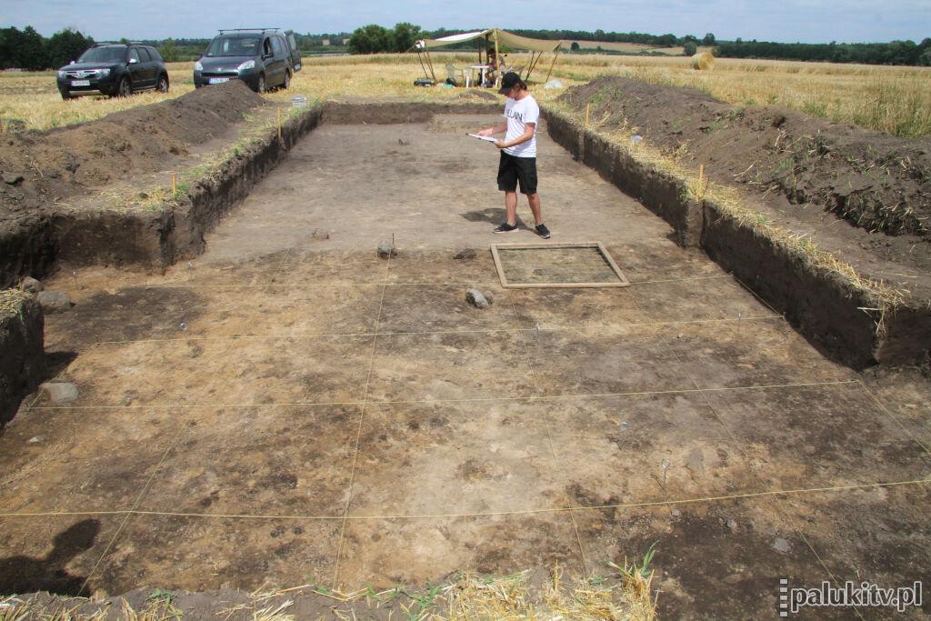 Prace archeologiczne w Gąsawie. Dokopali się do przodków osadników z Biskupina