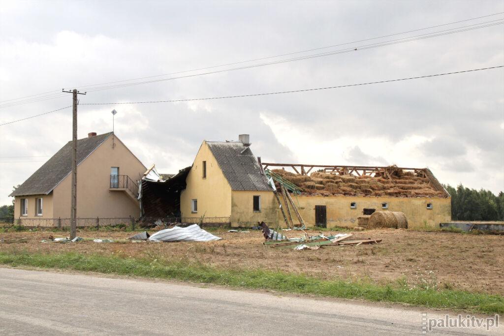 5 lat po wichurze. Wiatr łamał drzewa jak zapałki, porywał dachy, niszczył dobytek całego życia. Gmina Rogowo ucierpiała najmocniej