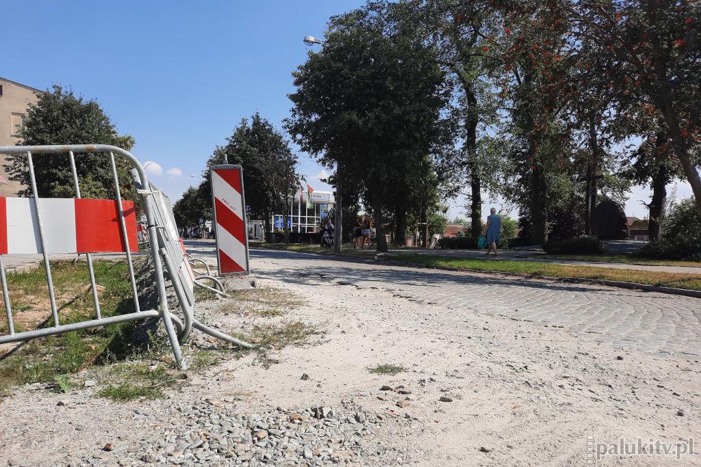 Projekt tymczasowej organizacji ruchu na 700-lecia cofnięty, remont ma się zakończyć w kwietniu 2023 roku