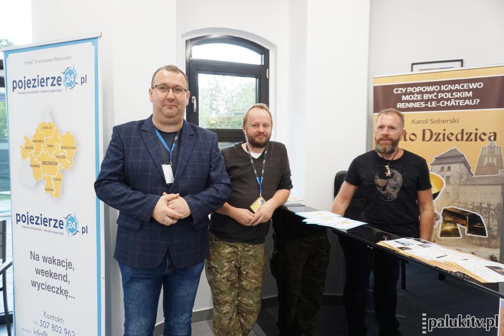 W janowieckiej wieży ciśnień odkrywają tajemnice minionych stuleci. Trwa festiwal historyczny