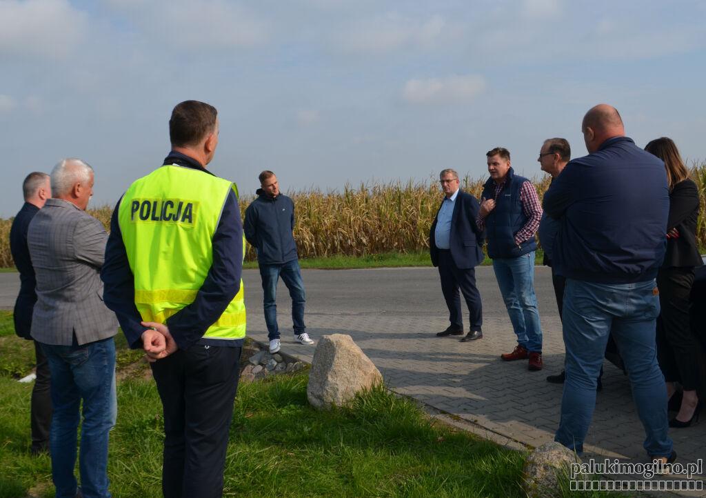 Jest mała szansa na zmianę ruchu na skrzyżowaniu dróg z Gąsawy do Szelejewa i Oćwieki. Pojawiła się inna propozycja, aby poprawić bezpieczeństwo
