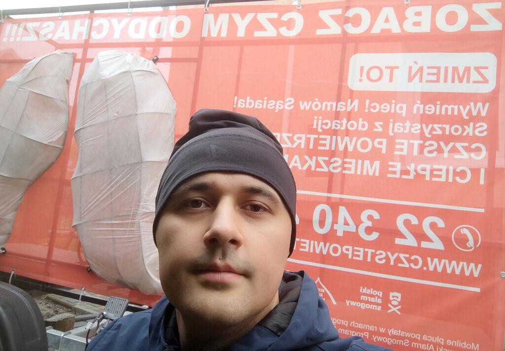 Kcynianie na własne oczy przekonają się, ile smogu trafia do ich płuc. - Odradzamy kupowanie słabej jakości opału oraz mokrego drewna - apeluje aktywista ekologiczny Maciej Rusnarczyk