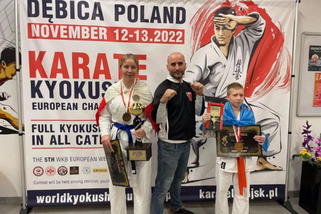 W dojo kształtują ciała i dusze. Z sukcesami -  Żnin ma dwoje medalistów Mistrzostw Europy w karate kyokushin