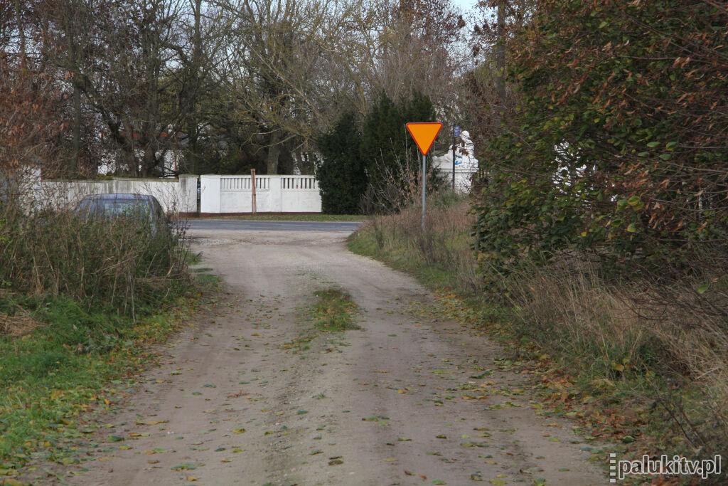 Budowa drogi Marcinkowo - Komratowo. Jeszcze w grudniu wejdzie wykonawca