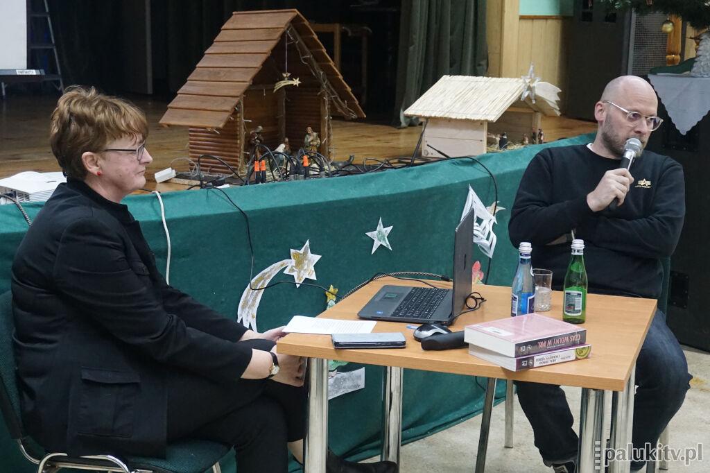 Kiedyś było jakoś fajniej, czyli powrót do czasów PRL z Wojciechem Przylipiakiem