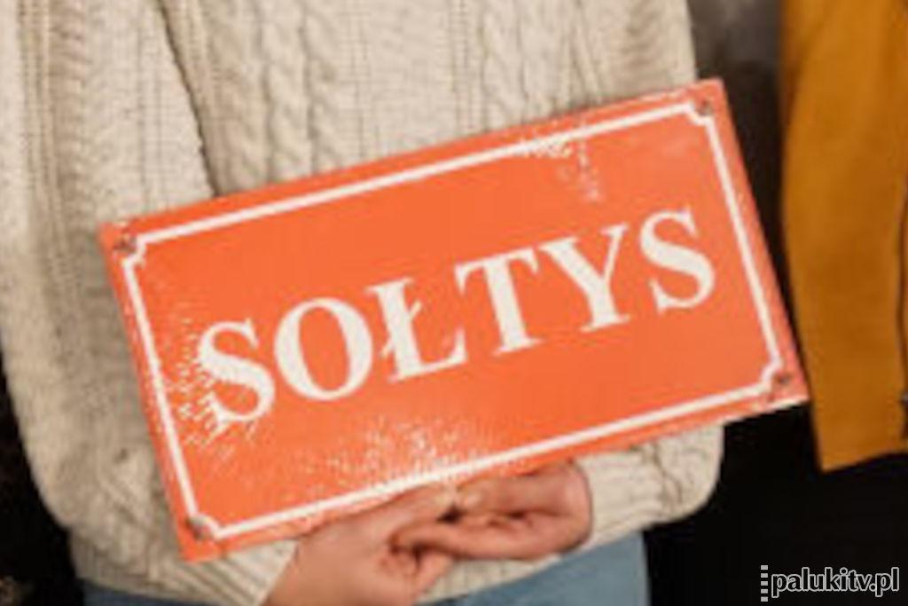 Sołtysi z gminy Janowiec Wlkp. dopytują o podwyżki diet. Muszą uzbroić się w cierpliwość