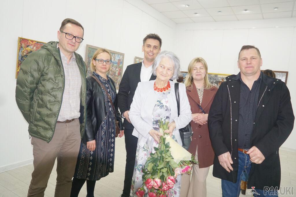 Malowane igłą obrazy artystkI ze Smogorzewa można oglądać w żnińskim muzeum (wideo + zdjęcia)