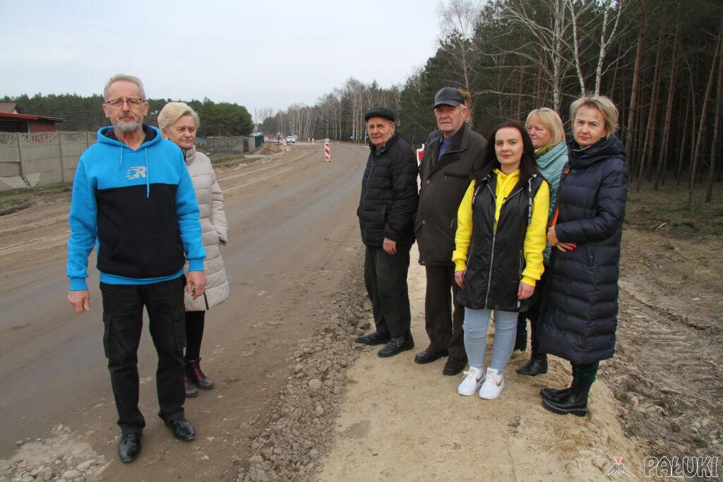 Protestują przeciw odcięciu ulicy od drogi wojewódzkiej (wideo)