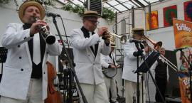 Jazz w oranżerii przy angielskiej pogodzie (wideo + zdjęcia) - Majówka Jazzowa Lubostroń