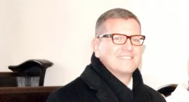 Robert Luchowski wyrzucony z SLD - tekst z tygodnika Pałuki, rok 2014