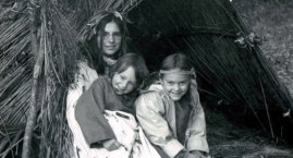 O świniopasie, wodzu z dziewczyną w balii i rąbaniu kamienną siekierą - reportaż z I Festynu Archeologicznego w Biskupinie (3)