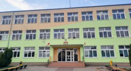 Szkołą Podstawową w Rogowie pokieruje osoba z zewnąt&hellip;