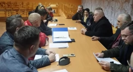 Tomasz Chmielewski może rozmawiać, ale najpierw 3 miliony odszkodowania (wideo)