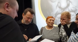 Robert Więckiewicz odsłonił swoją Barć