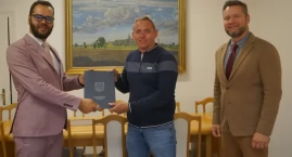 Podpisano umowę na modernizację świetlicy wiejskiej w Studzienkach