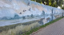 Kolorowe skrzydła mocy w ŚDS Barcin  - na murze i w sercach