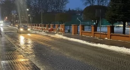 Masakra na drogach, chodnikach i podwórkach, autobusy szkolne odwołane