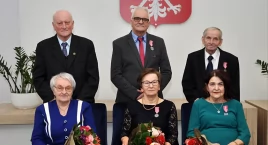 Medale i gratulacje dla małżeństw z 50- i 55-letnim stażem w gminie Szubin
