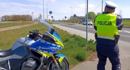 41 wykroczeń kierujących wobec pieszych i 29 przekroczeń prędkości na zebrach