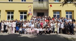 Wielkie święto w Brzyskorzystwi. Szkoła ma już 200 l&hellip;