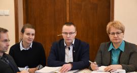 Głos nauczycieli i dyskusja na komisji oświaty