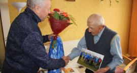 102 lata Edmunda Bałki. Czuje się tak, że mógłby wyjść na boisko nawet zaraz