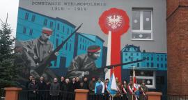 Mural upamiętniający żnińskich powstańców odsłonięty w Narodowy Dzień Pamięci Zwycięskiego Powstania Wielkopolskiego (wideo)