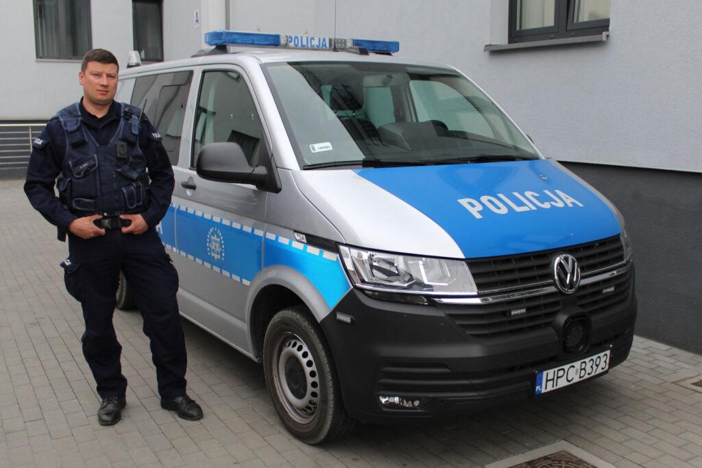 Podczas urlopu, policjant z Mogilna uratował tonącego w Bałtyku